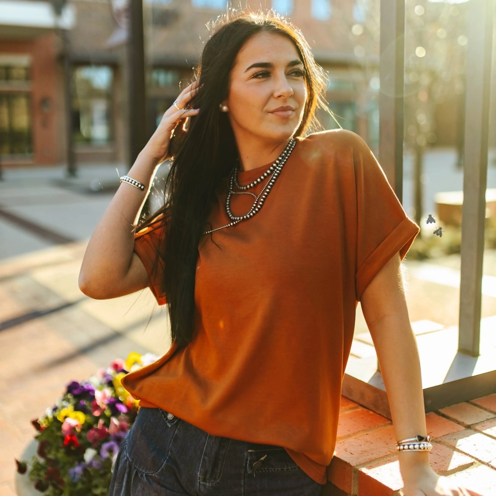 Cloud Basic Cuff Top - Saddle
